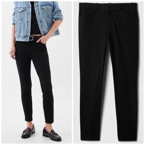 Gap Signature Skinny Ankle Mid Rise Black Trouser Pants in Bi-Stretch Weave